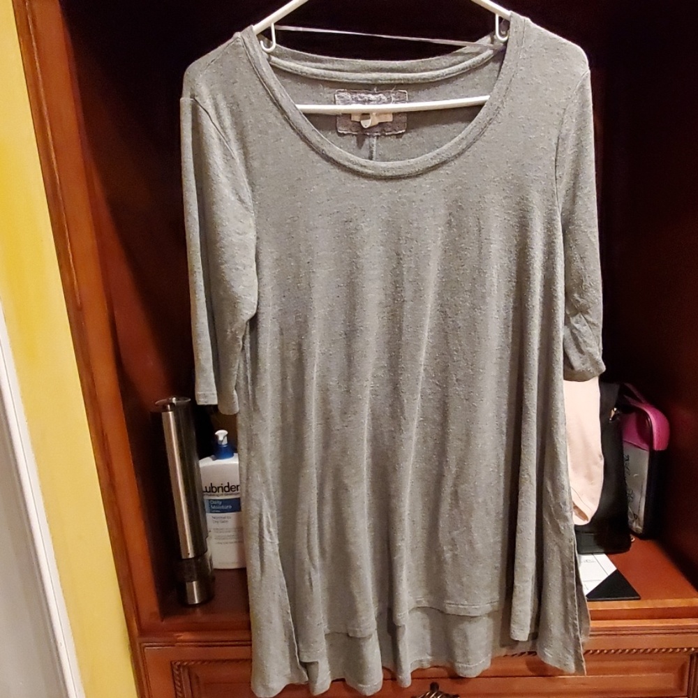 Women's Gray short sleeve